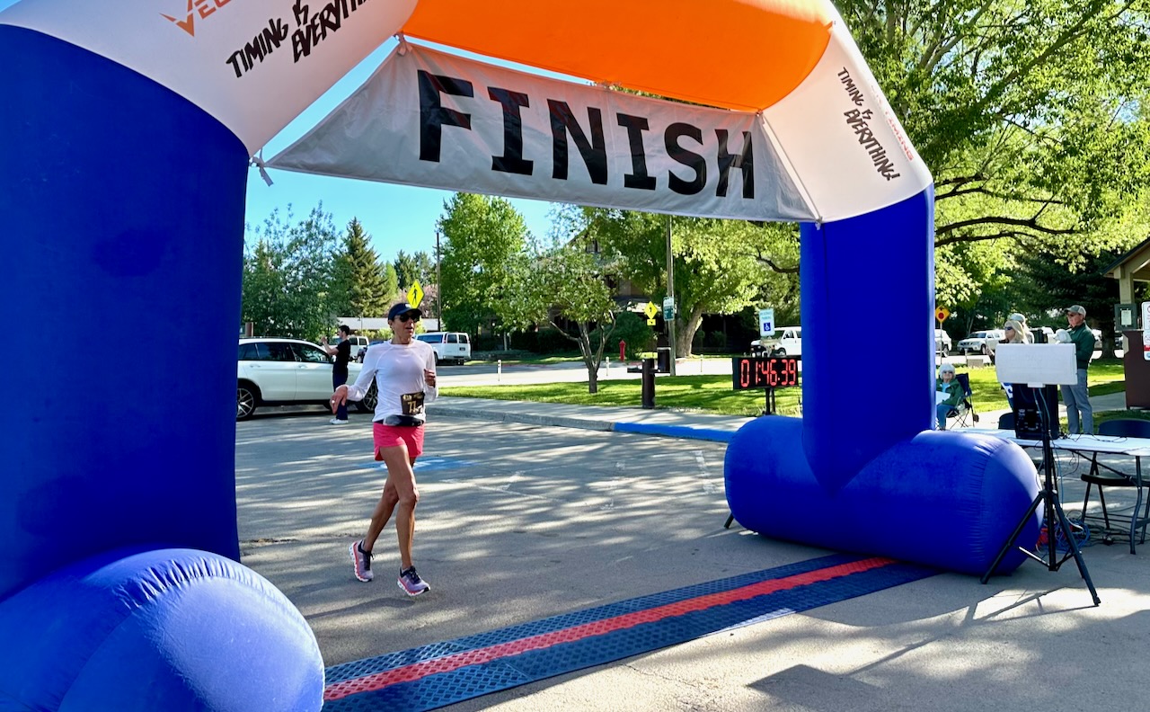 Jackson hole 1/2 marathon race finish 